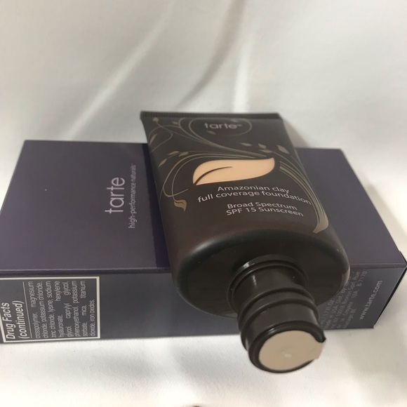 Tarte Amazonian Clay Foundation